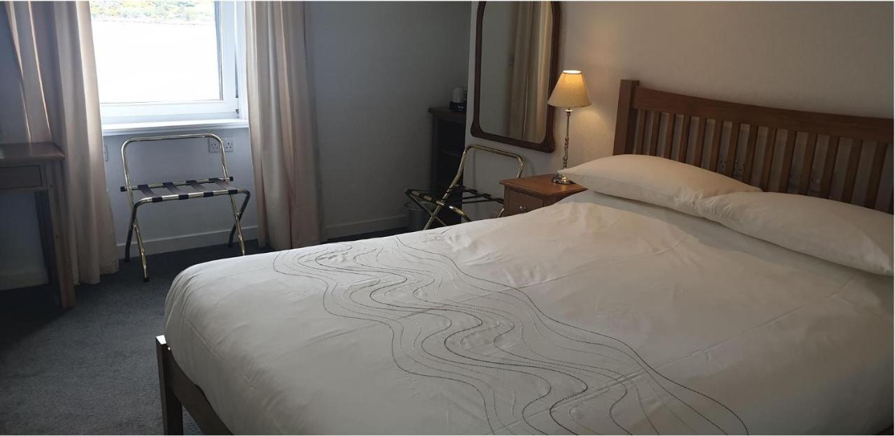 Cliffe House Bed & Breakfast Bed & Breakfast Kyleakin Eksteriør bilde