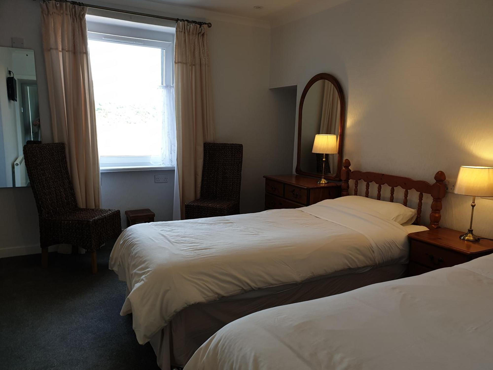 Cliffe House Bed & Breakfast Bed & Breakfast Kyleakin Eksteriør bilde